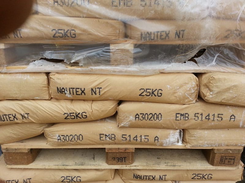 Curage d’étang : épandage de craie Curage d’étang : épandage de craie